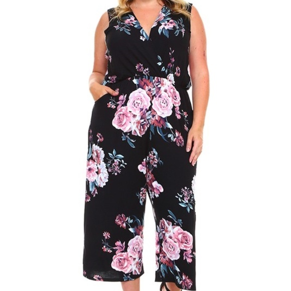 Plus Floral Print Cropped Jumpsuit - Picture 1 of 6